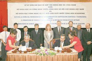 Impulsan Vietnam y Argentina colaboración científica